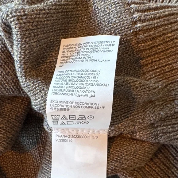 Prana Sweater - size L - Picture 6 of 9